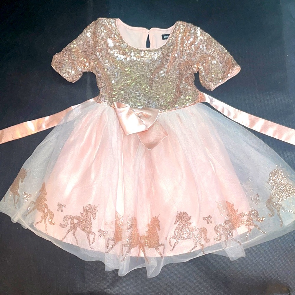 Zunie size 4